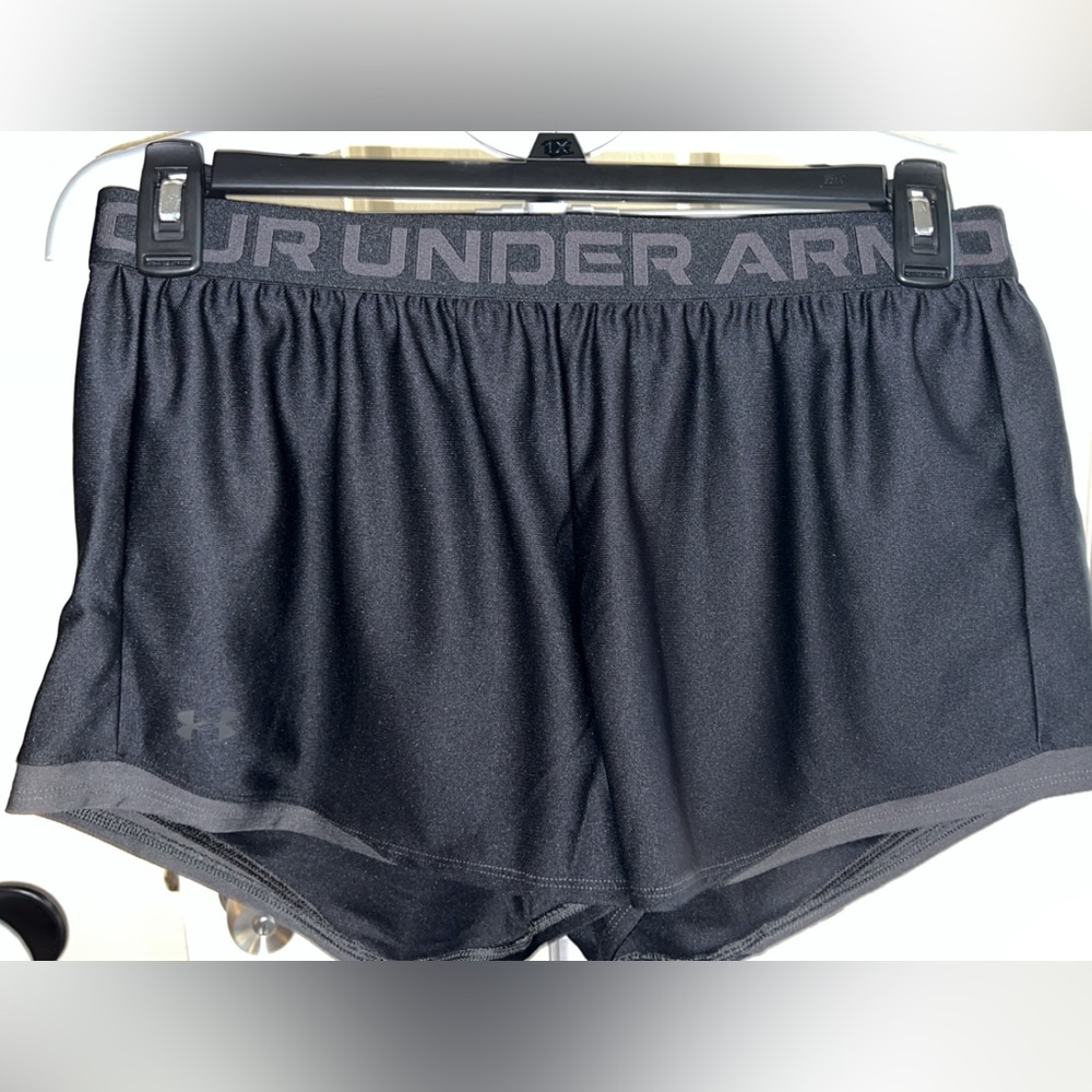Under Armour Women's Play Up 2.0 Shorts - Black - Picture 6 of 6